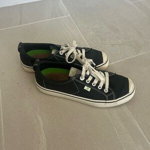 Cariuma Black Canvas Sneakers with White Trim